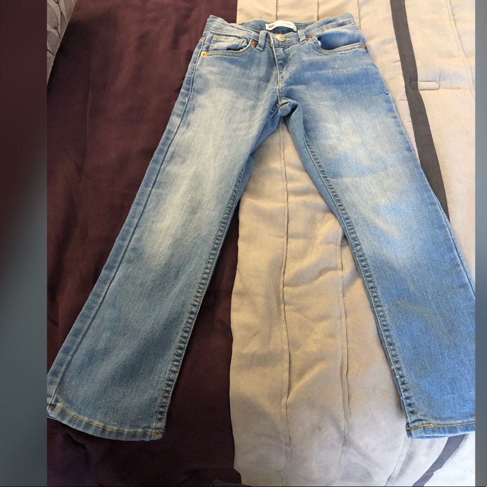 Boys Levi’s light blue slim fit size 7 regular.
